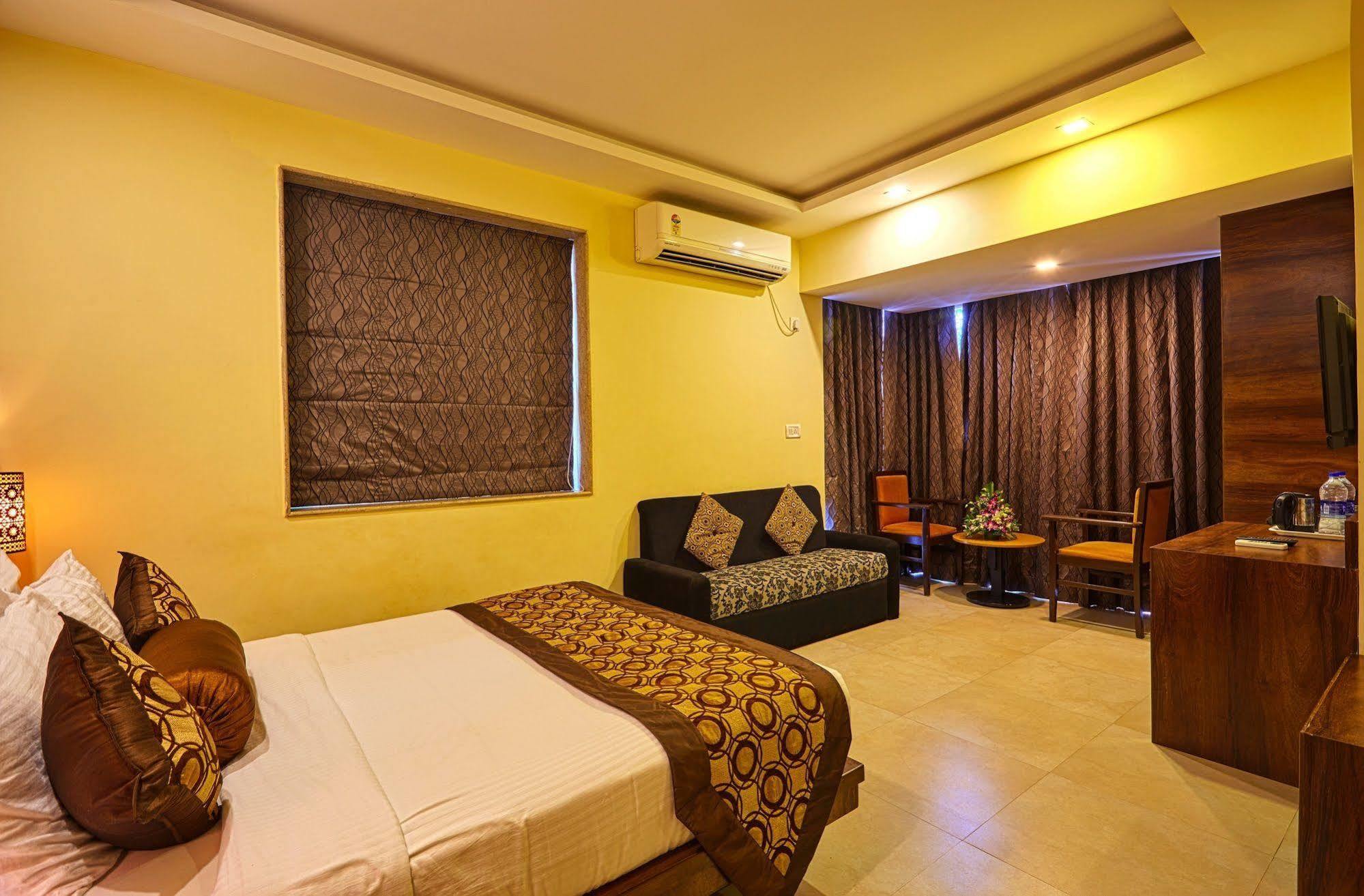 Sunkissed Plaza Hotell Calangute Eksteriør bilde