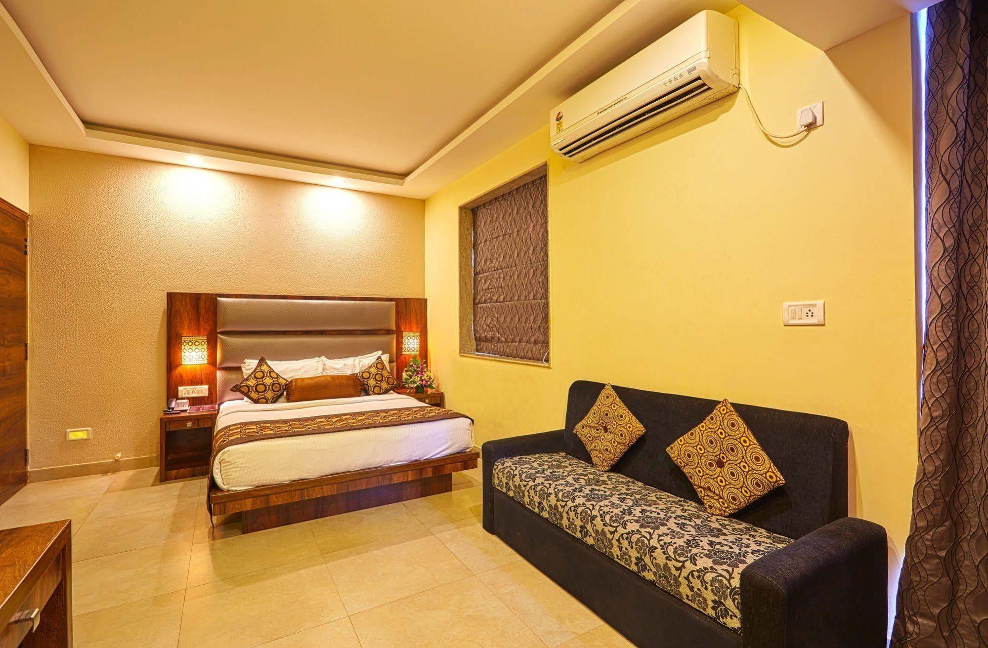 Sunkissed Plaza Hotell Calangute Eksteriør bilde